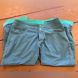 Kuhl Color Contrast Blue Culture cropped hiking pants Sz 8
